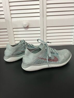 Nike Free Flyknit Women's Mint Green Knit Running Sneakers size 7